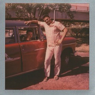This is Rodolfo and his son, Maxi, who drove us to the #Havana airport in their gorgeous #50s American #sedan. He's the son of Maria, who was a gracious and helpful #host in her #casaparticular. #taketwoleaveone #Cuba #ilive4travel @impossible_hq