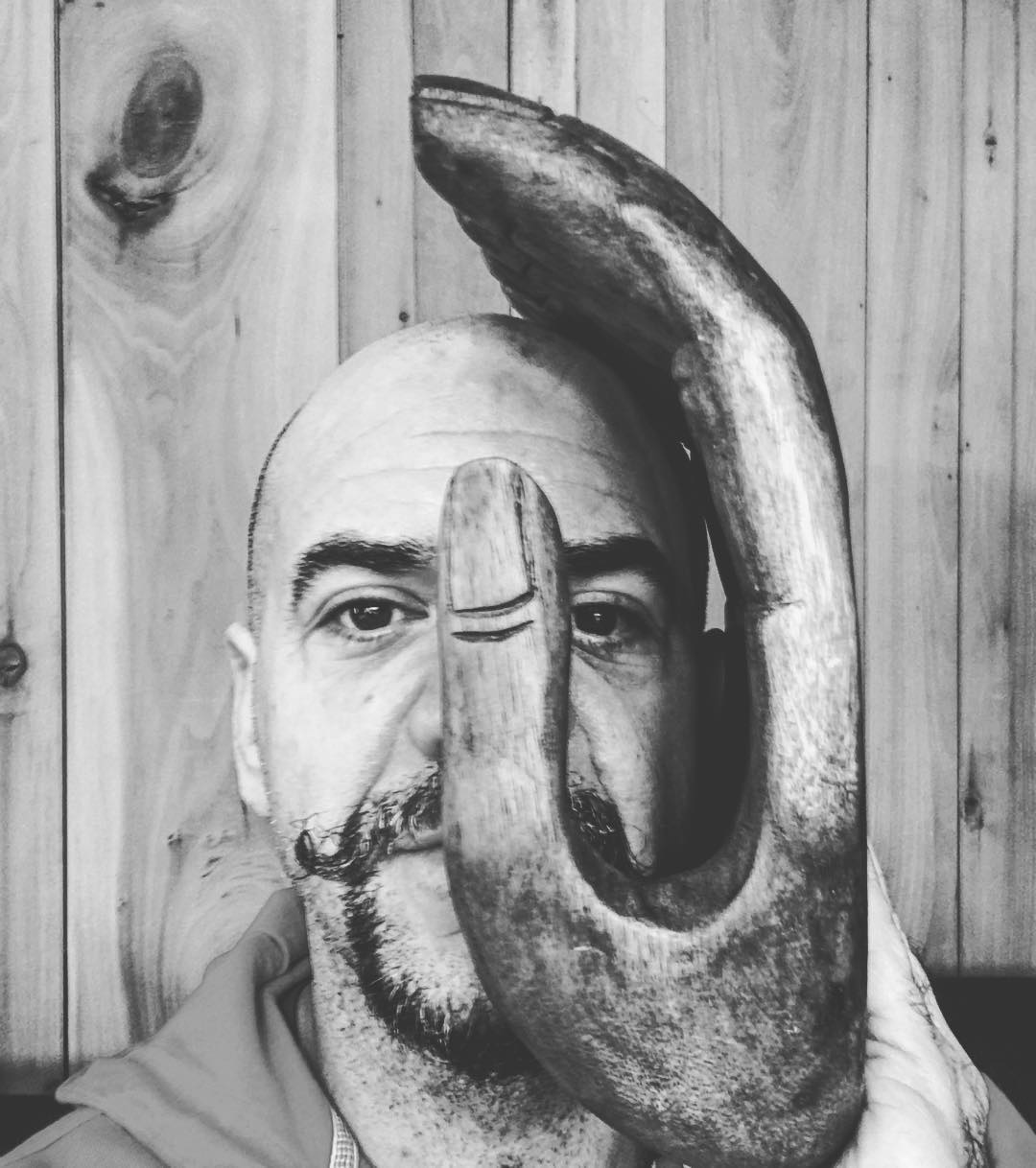 I'm not thumbing my nose at you... Bxw... Feeling #handsy #selfie #hand #lefty