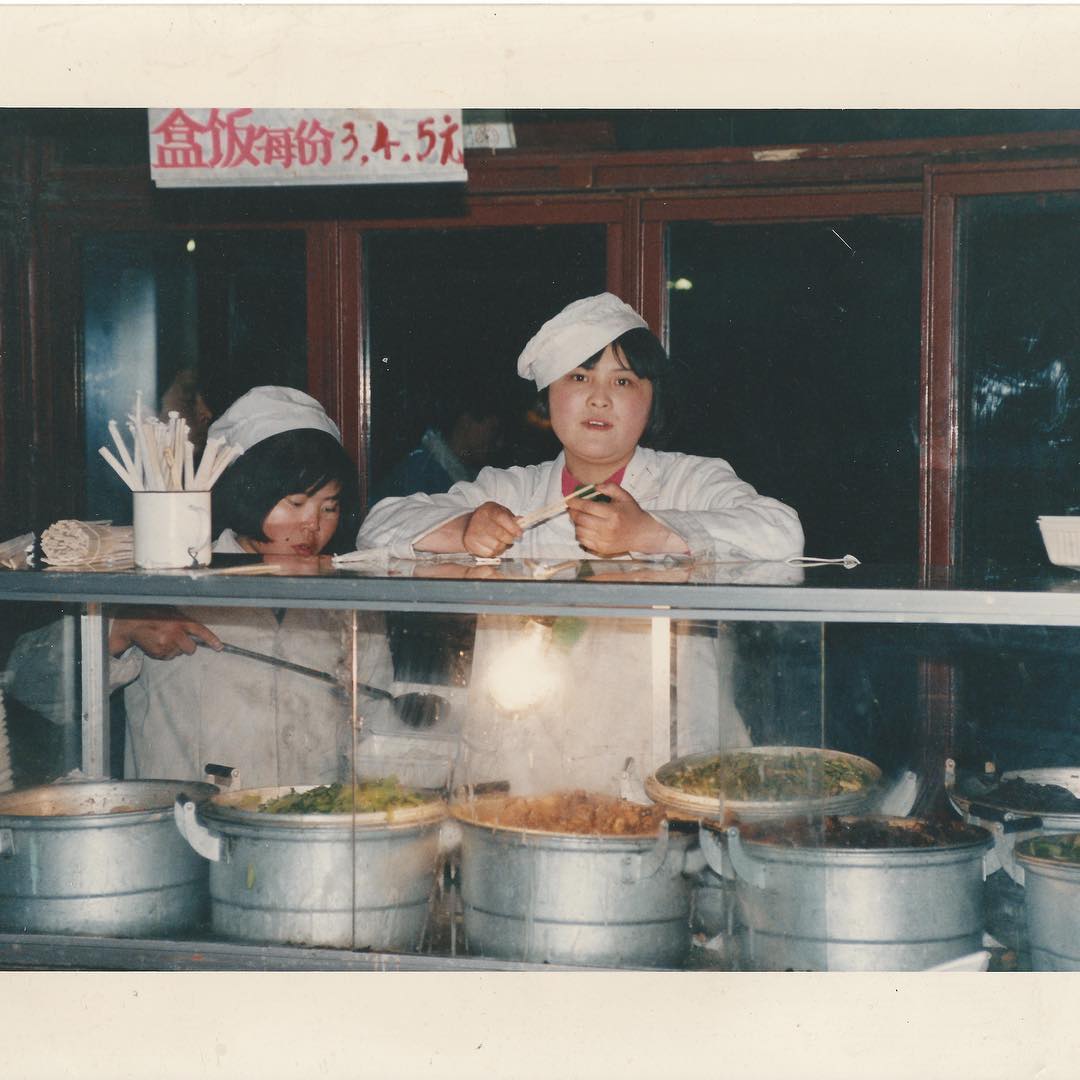 #tbt to teaching English in #changsha, #China #yalechina #hunanmedicaluniversity, #youngphotographer #foodstalls #streetphotography #realfilm #35mm #1993
