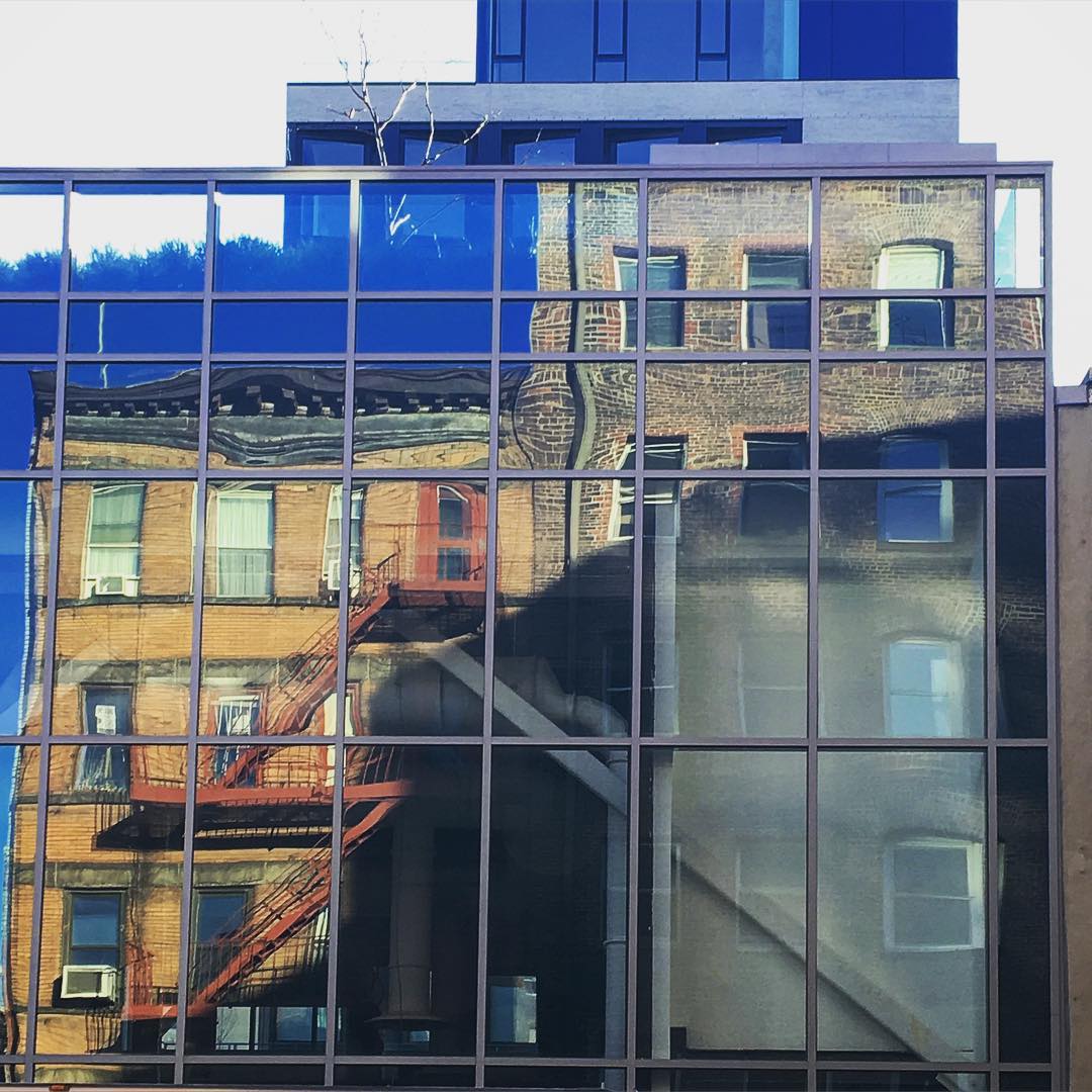 #reflection outside @jackshainman #Chelsea #prettyprettynewyorkcity #NYC #galleryhopping