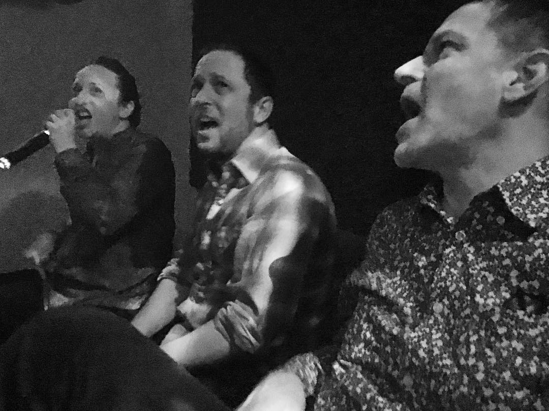 #triplethreat #karaoke #kweens #gowanus #Brooklyn #prettyprettynewyorkcity #belters @insabrooklyn #fridaynight