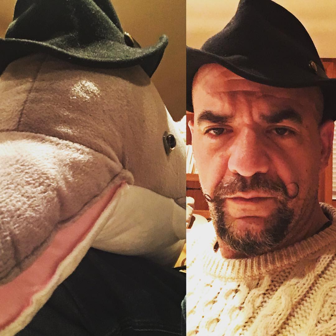 #whoworeitbetter @zalutsky or Dolph???