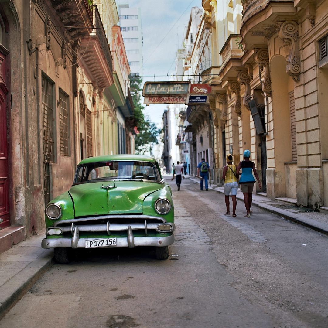 Hey #Saugerties #upstate #newyork, come see my #photos of #Havana #Habana #Cuba tomorrow 5 - 9 PM @laurahuron @boscosmercantile #16x20 #color #hasselblad #prints #forsale. And if you can't make it email/DM me for pricing. #art #artist #photographer