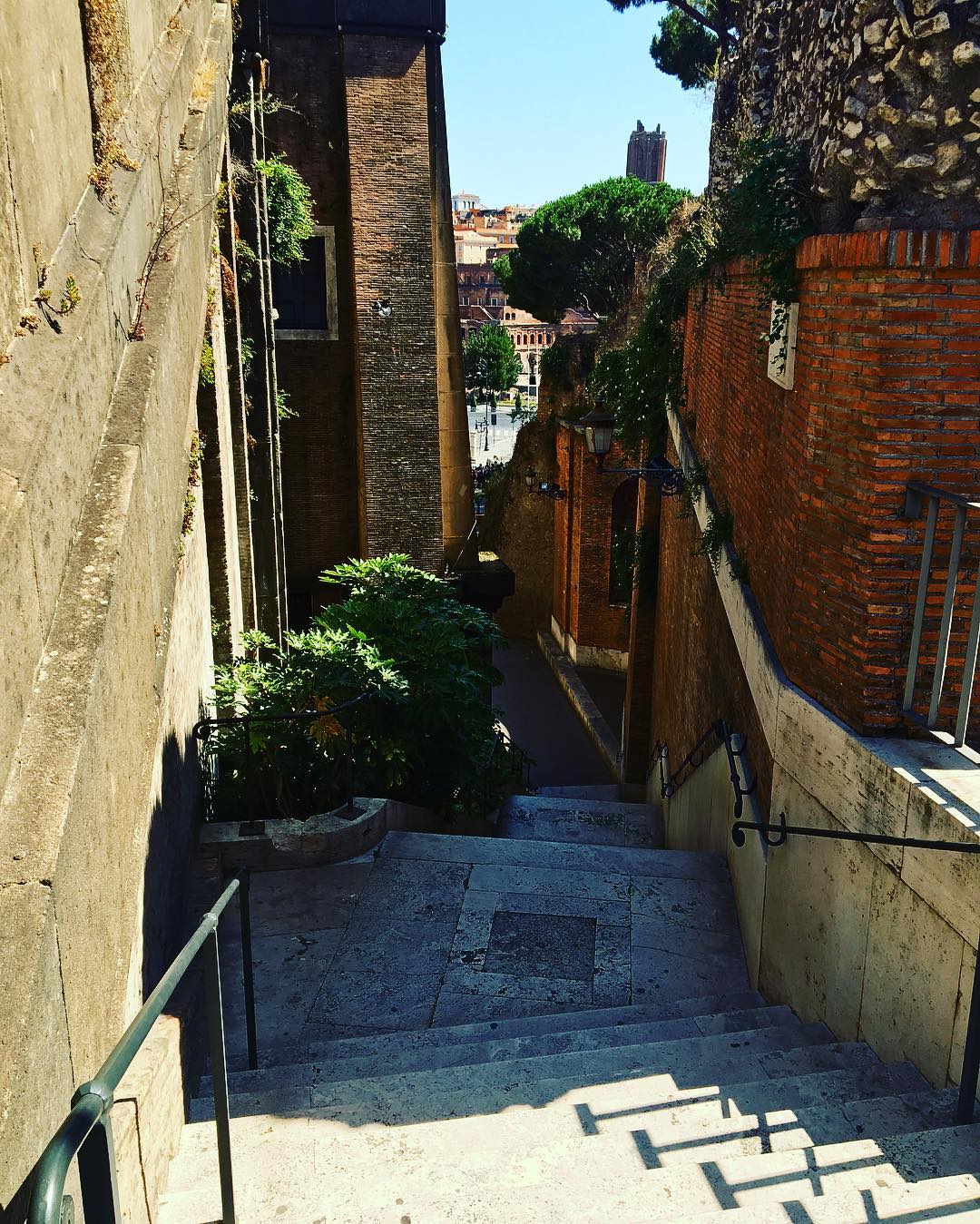 Another #dechirico in #reallife @ #campidoglio #roma #rome #italy #italia @spalding_mfa #spaldingmfa tour yesterday